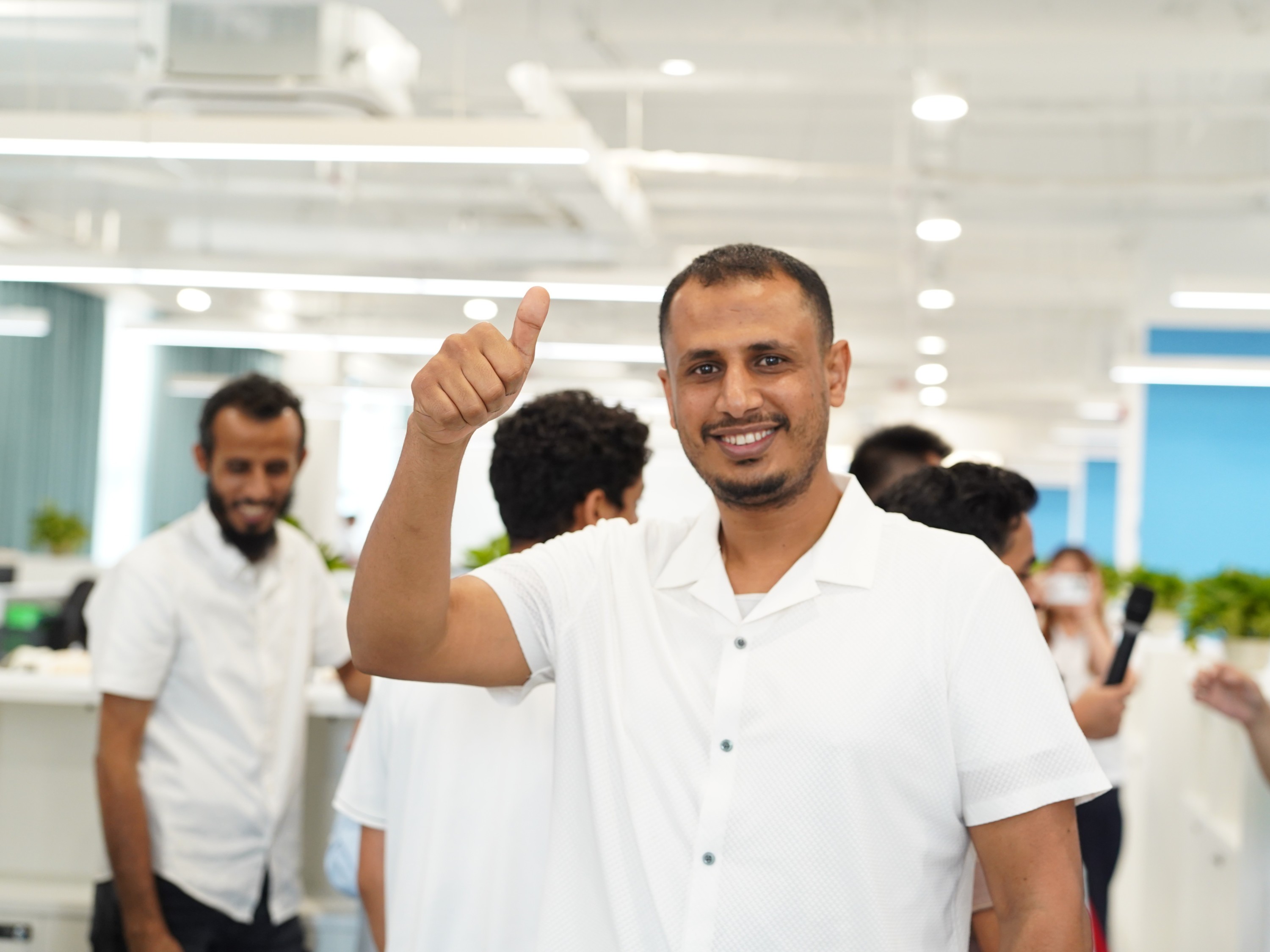 安時(shí)達(dá)公司喬遷六