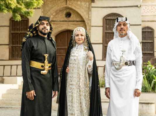 安時(shí)達(dá)中東物流，拓展中東服裝市場時(shí)需要注意哪些文化差異？