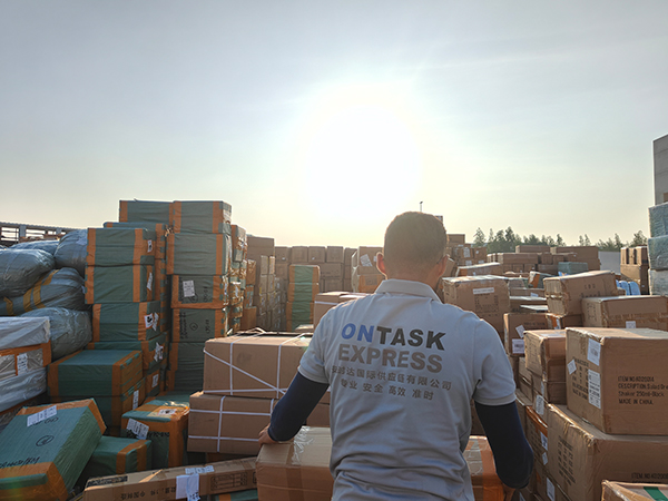 安時(shí)達(dá)沙特雙清|海關(guān)查柜一般多久放行？如何避免查柜呢？