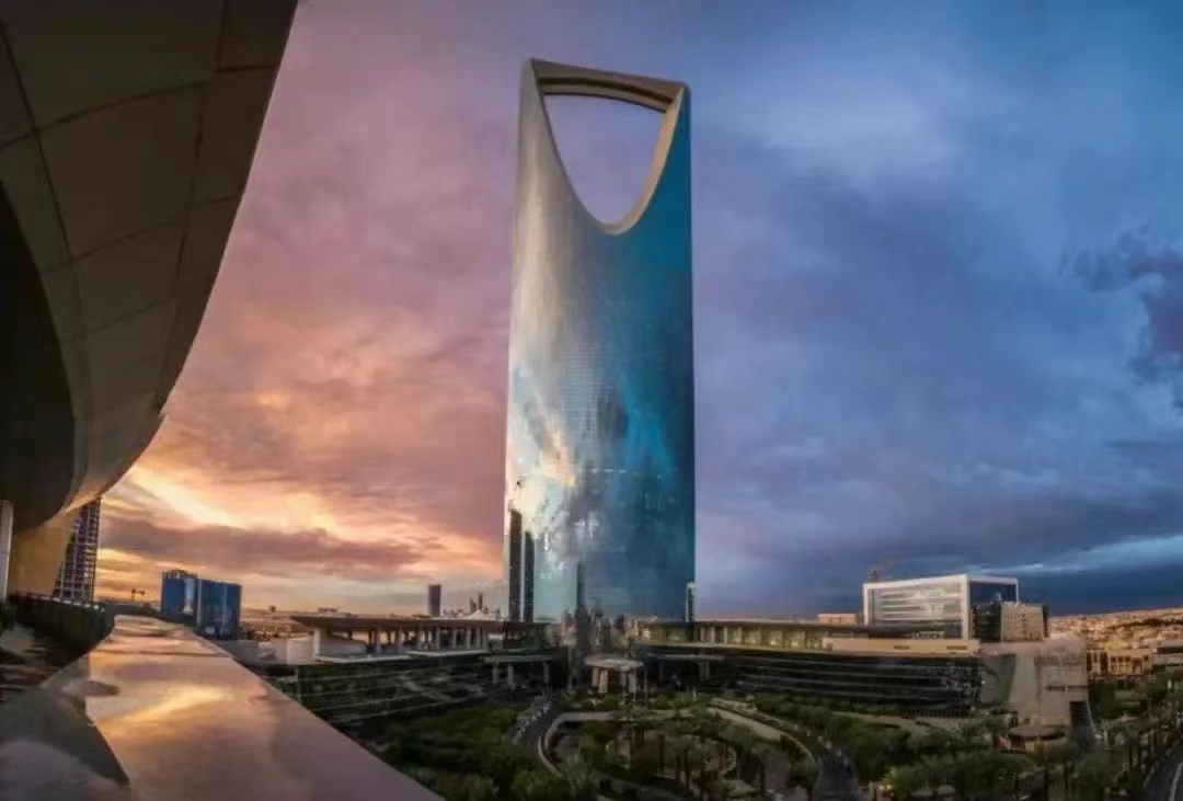 【中東物流專線】中東貨代，木盒子發(fā)迪拜一個方詢貨！