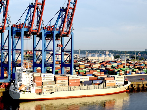 安時達(dá)中東跨境物流，基本運(yùn)費(fèi)跟附加運(yùn)費(fèi)的區(qū)別？